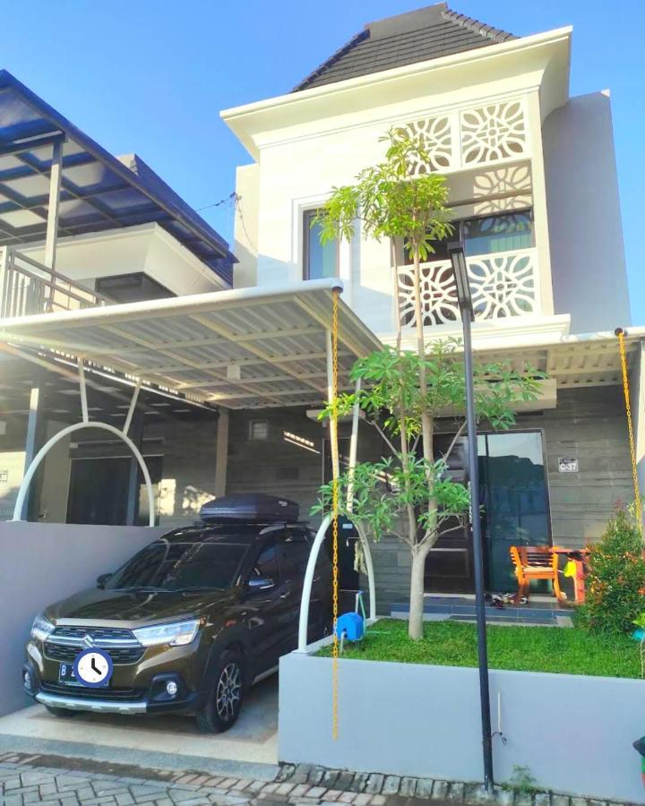 Family Villa Syariah C-37 Batu Batu  Bagian luar foto